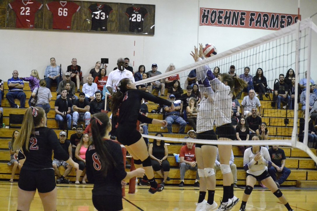 Sports Shots by Kim Fowler vs Hoehne