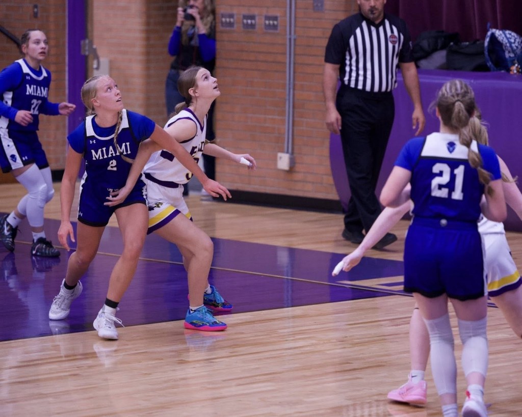 CLASS 1A GIRLS BASKETBALL REGIONAL REPORT – FRIDAY by Kerry&nbsp;Sherman